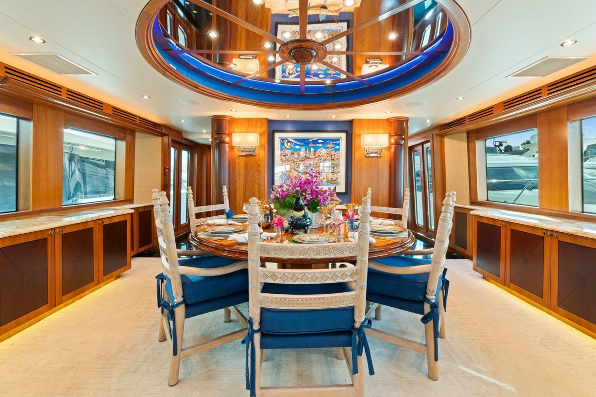 2005 Hatteras 100 