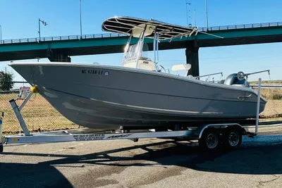 Bulls Bay 230 Center Console
