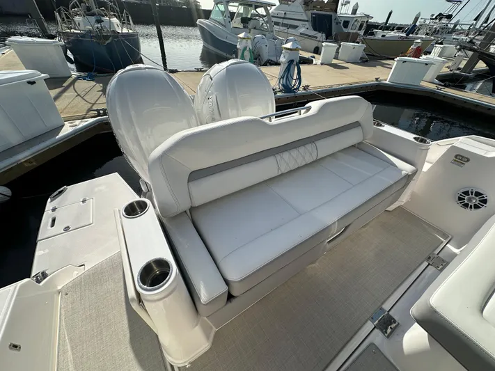  Yacht Photos Pics 2025 REGAL 36 XO - Image 31