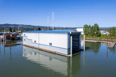 Custom Larson Boathouse