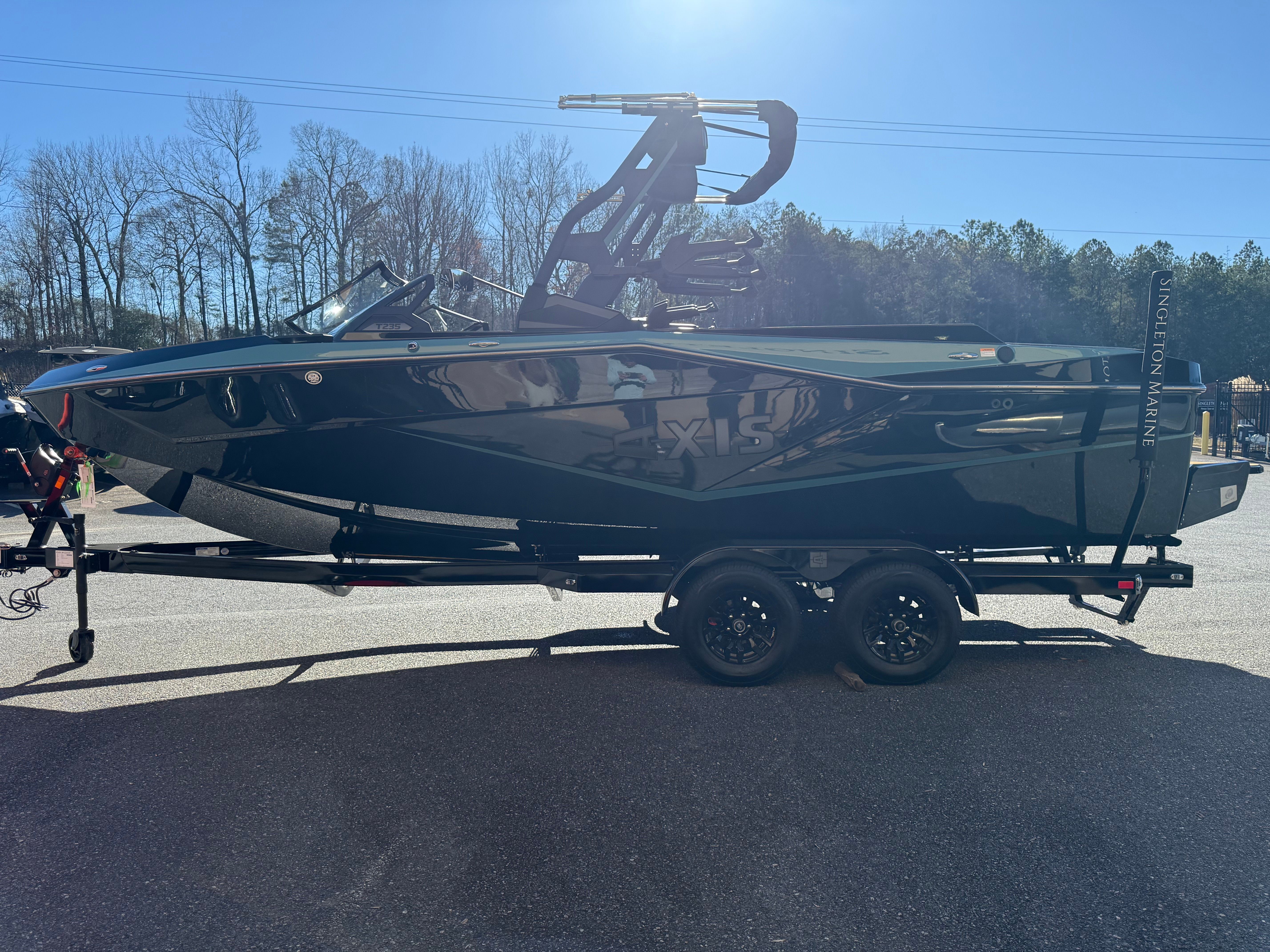 2026 AXIS T235 - Image 4