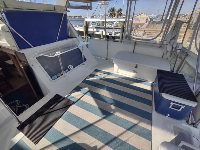 1995 Tollycraft 45 Cockpit Motor Yacht
