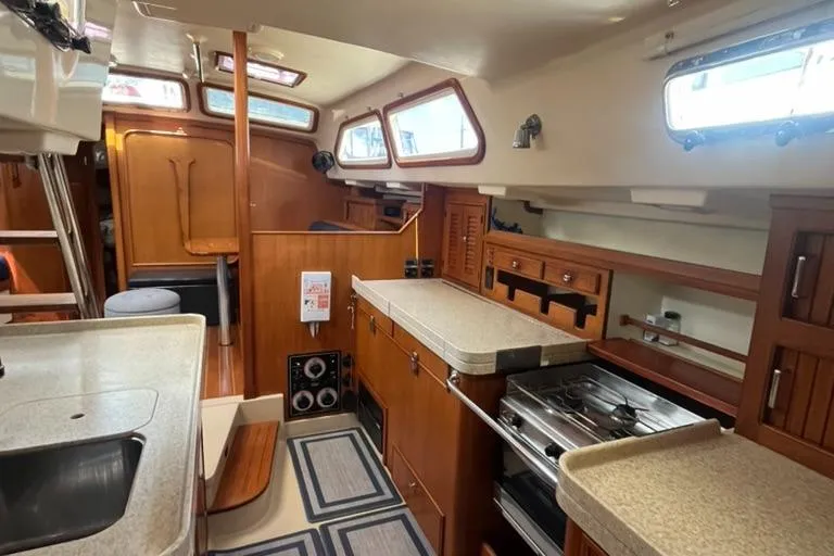 Sweet Dream Yacht Photos Pics 