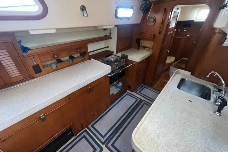 Sweet Dream Yacht Photos Pics 