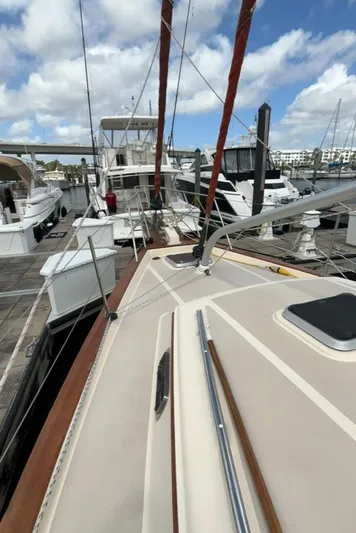 Sweet Dream Yacht Photos Pics 