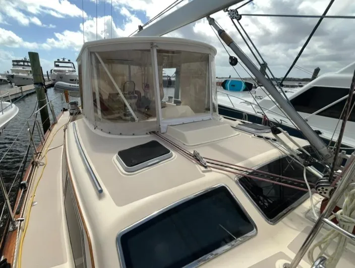 Sweet Dream Yacht Photos Pics 