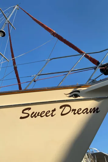 Sweet Dream Yacht Photos Pics 