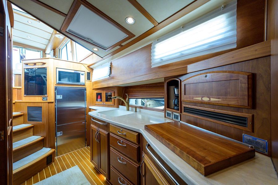 2015 Sabre 48 Salon Express