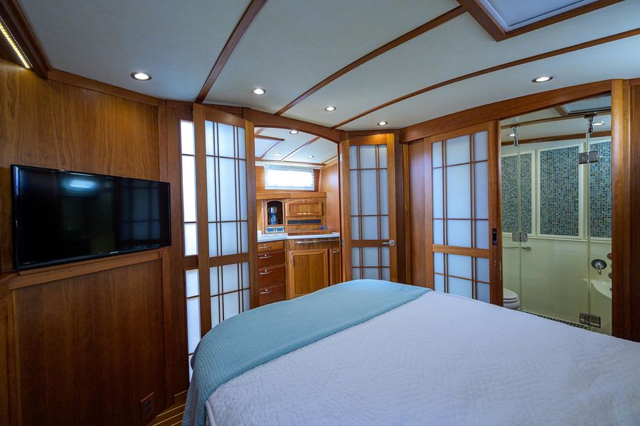 2015 Sabre 48 Salon Express