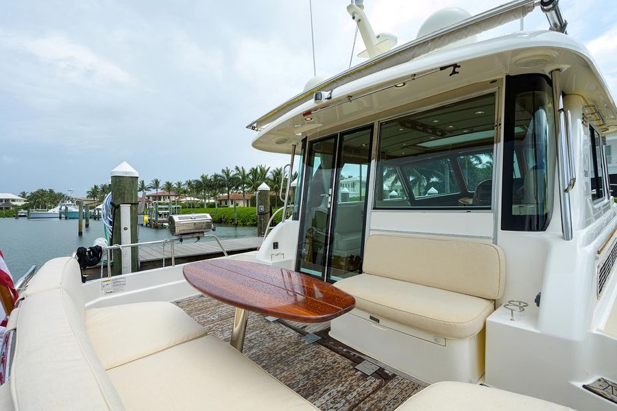 2015 Sabre 48 Salon Express