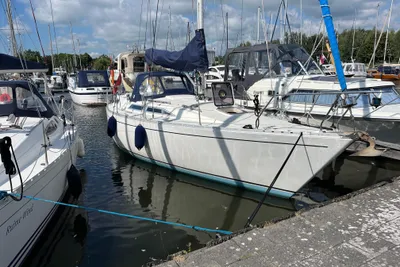1987 Moody 346 bilgekeeler