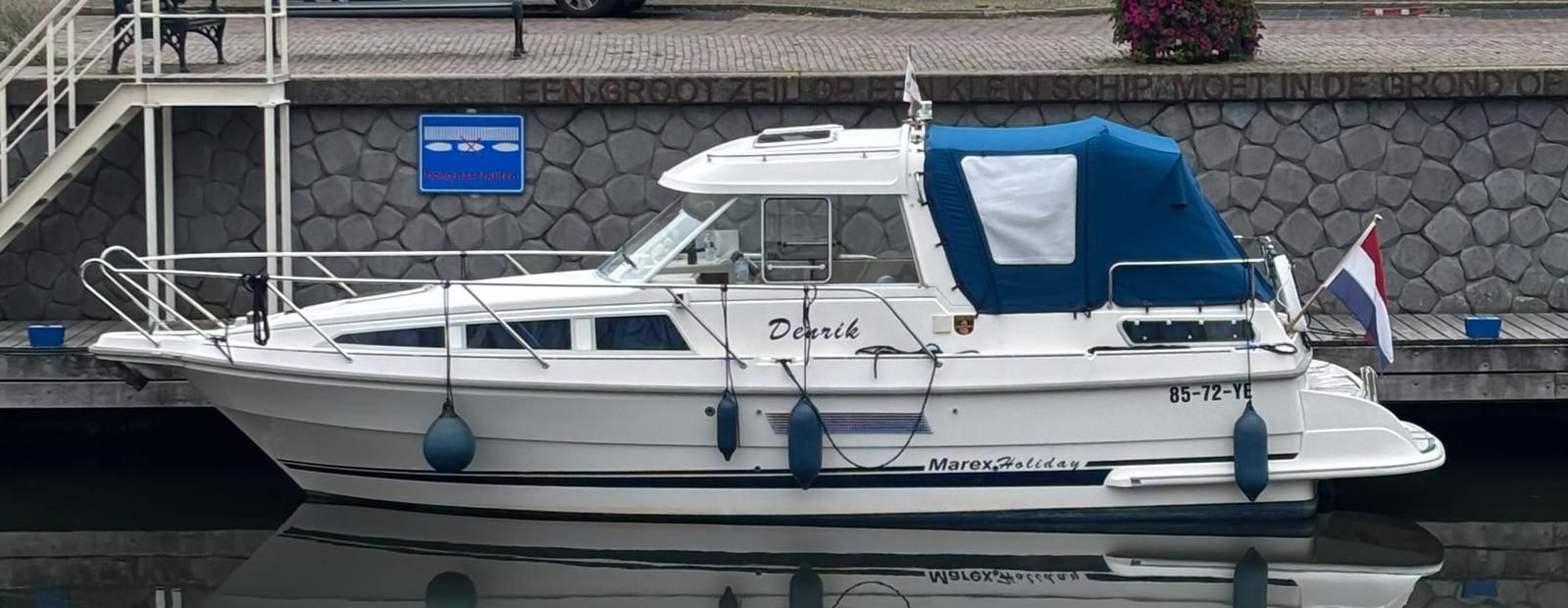 2000 Marex 280 Holiday