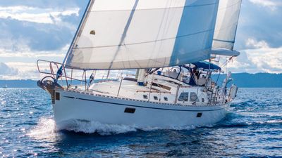 Yacht