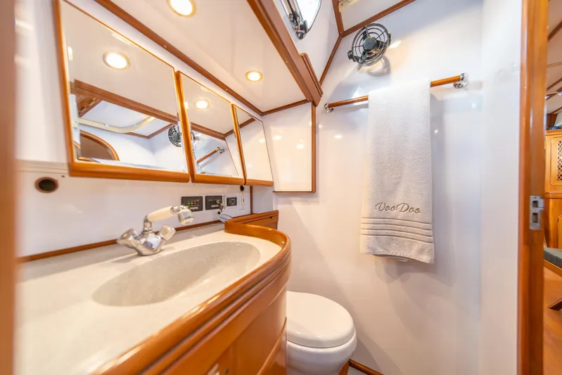 Voodoo Yacht Photos Pics 