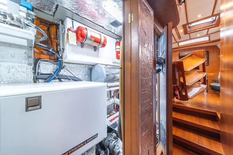 Voodoo Yacht Photos Pics 