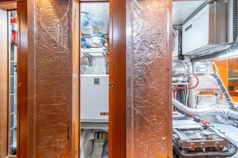 Voodoo Yacht Photos Pics 