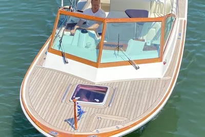 Hunt Yachts Harrier 25