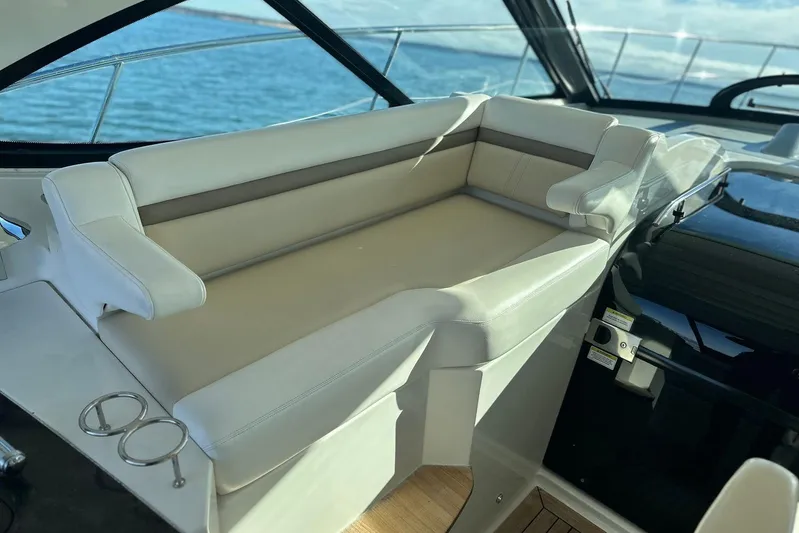  Yacht Photos Pics Luxurious seating on 2014 Sea Ray 410 Sundancer yacht with ocean view.
