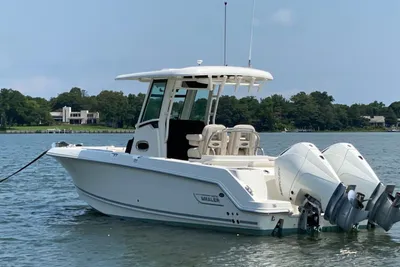 Boston Whaler 250 Outrage