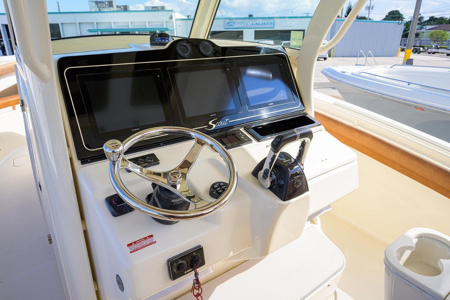 2015 Scout LXF