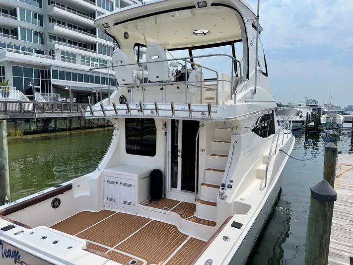 Team 45 Yacht Photos Pics 