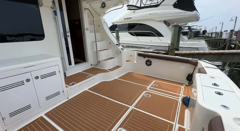 Team 45 Yacht Photos Pics 