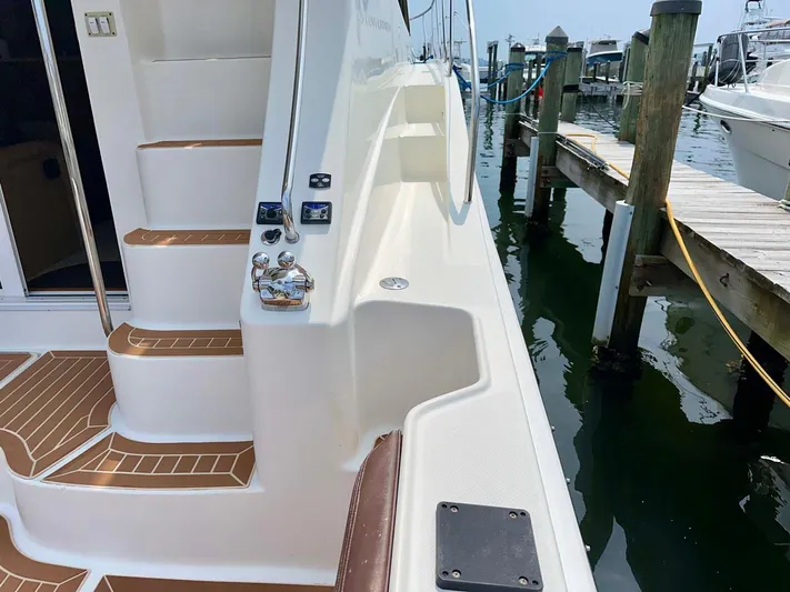 Team 45 Yacht Photos Pics 