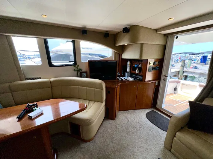 Team 45 Yacht Photos Pics 