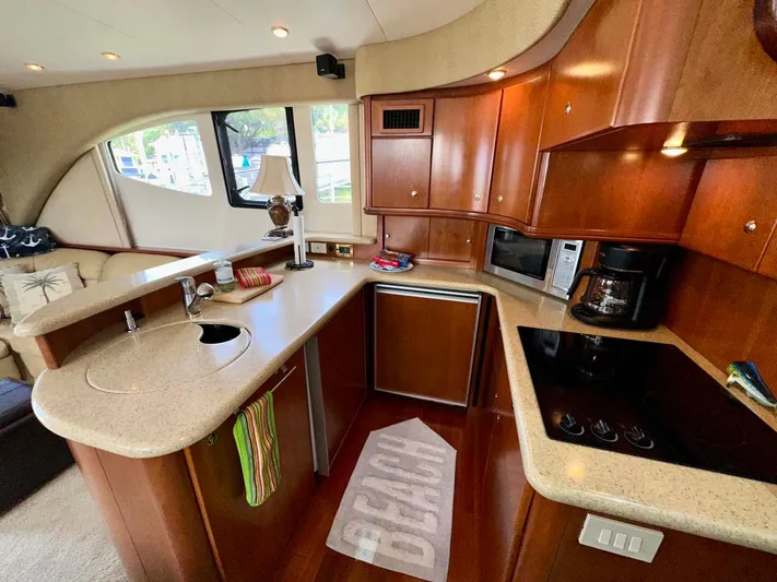 Team 45 Yacht Photos Pics 