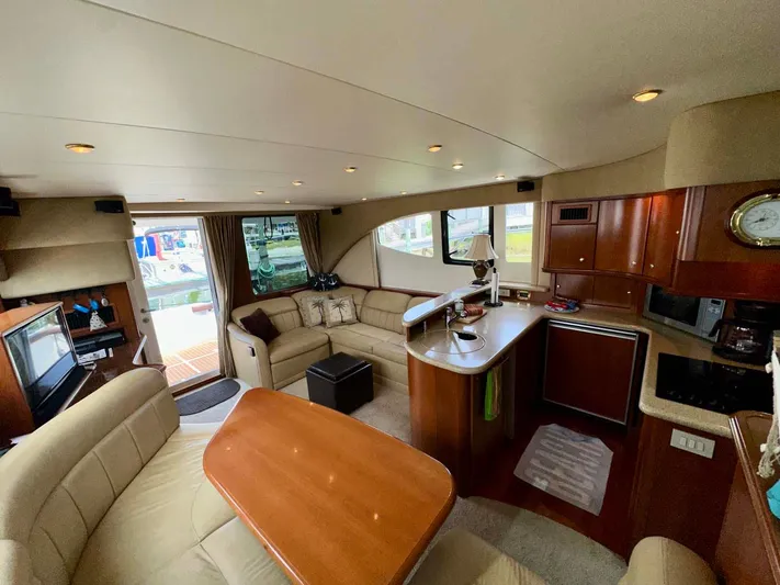 Team 45 Yacht Photos Pics 