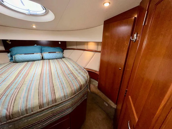 Team 45 Yacht Photos Pics 