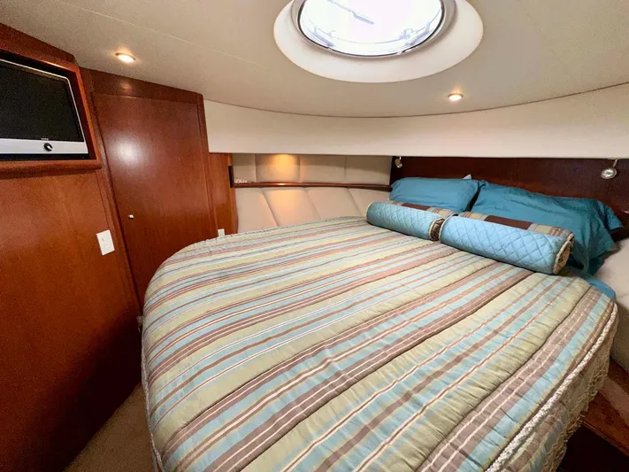 Team 45 Yacht Photos Pics 