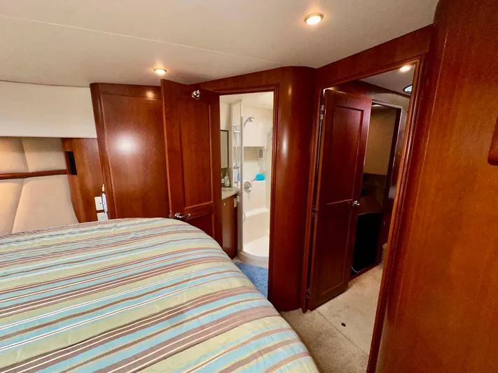 Team 45 Yacht Photos Pics 