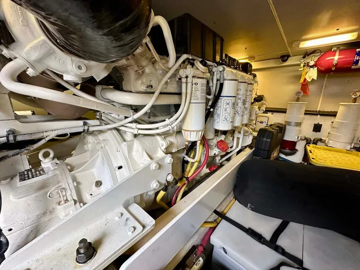 Team 45 Yacht Photos Pics 