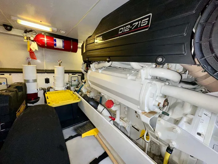 Team 45 Yacht Photos Pics 