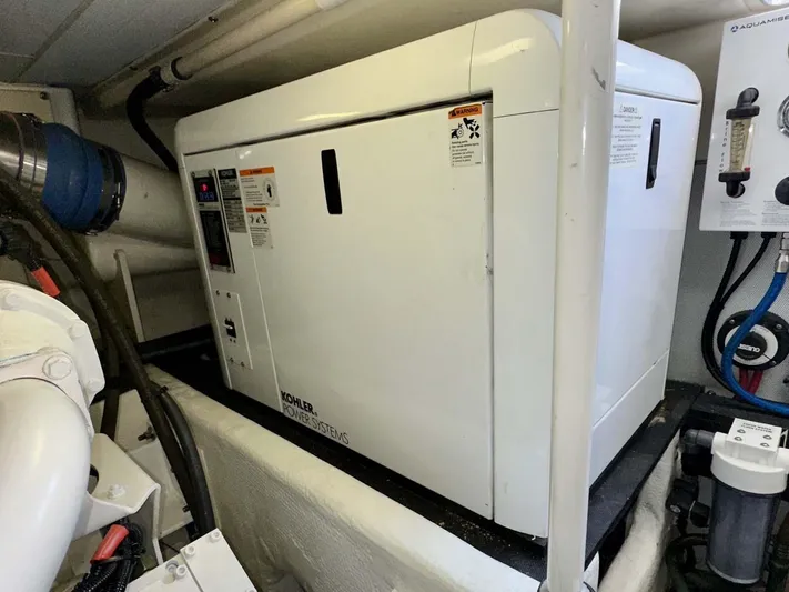 Team 45 Yacht Photos Pics 