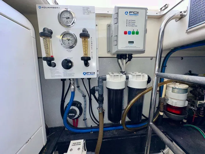 Team 45 Yacht Photos Pics 