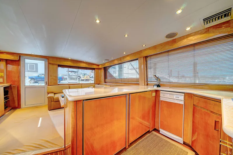  Yacht Photos Pics Galley