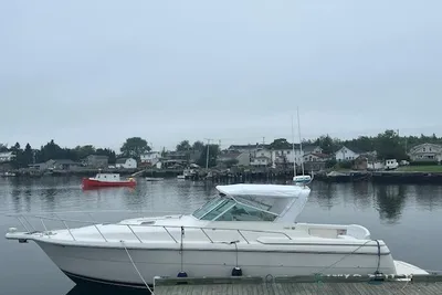 Tiara Yachts 4000 Express