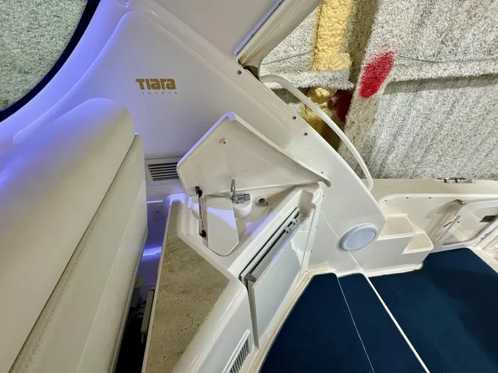 Totally Hip Yacht Photos Pics 