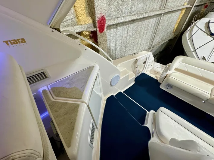 Totally Hip Yacht Photos Pics 