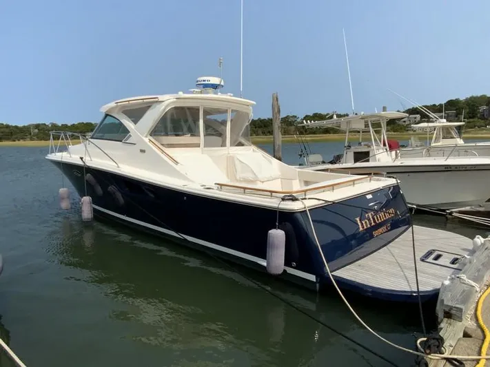 Intuition Yacht Photos Pics 