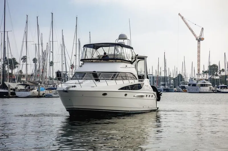 B-quest Yacht Photos Pics 