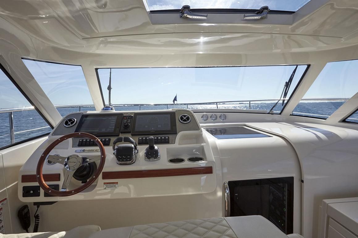 2018 Chris-Craft 44 