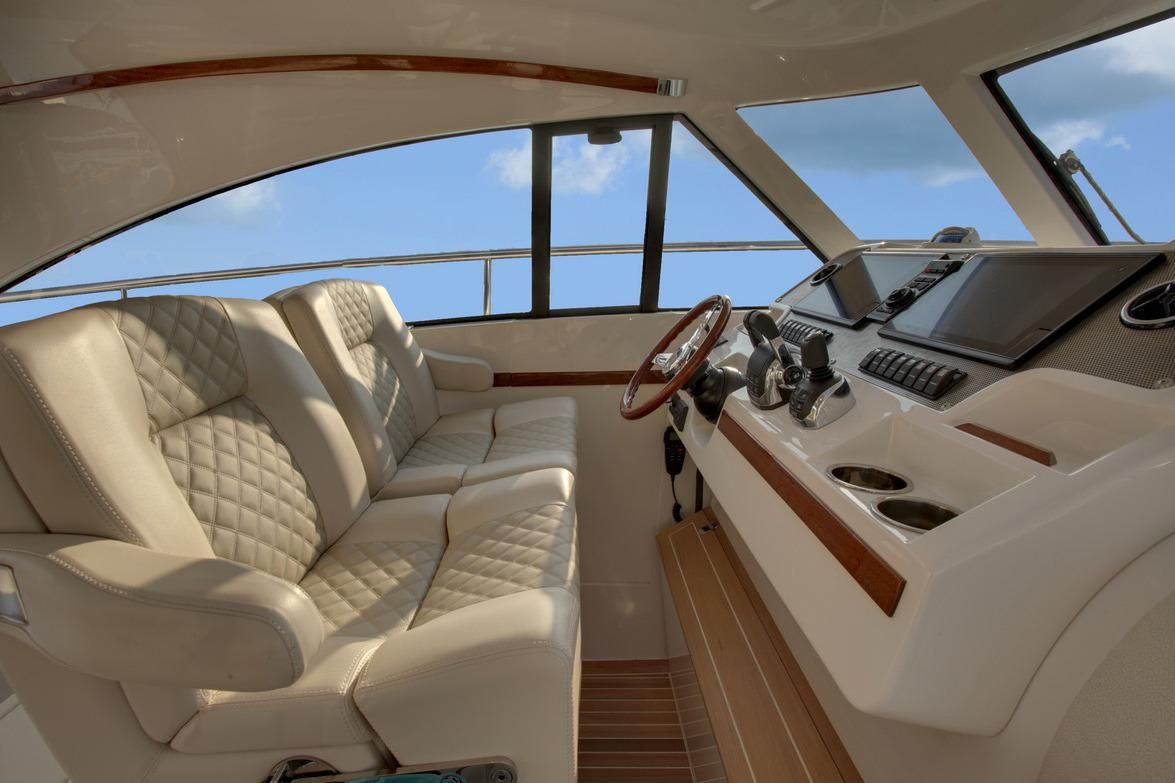2018 Chris-Craft 44 