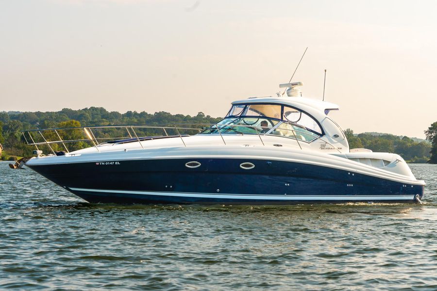 2004 Sea Ray 390 Sundancer