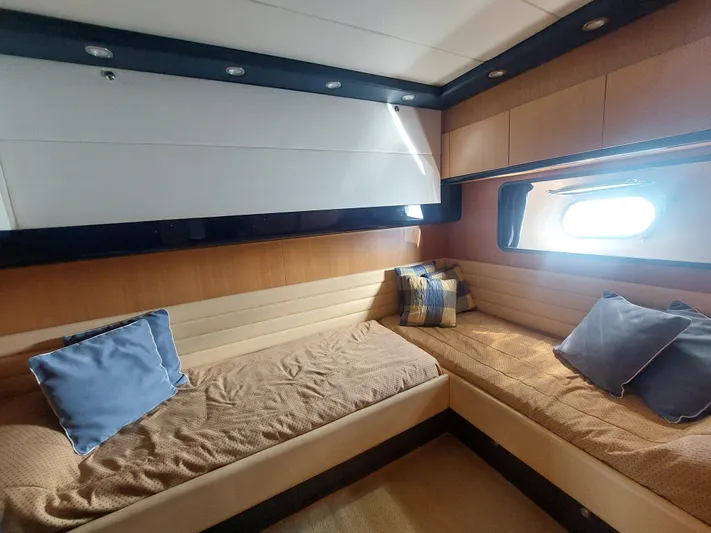 The Blv Yacht Photos Pics Sarnico 58 guest L cabin