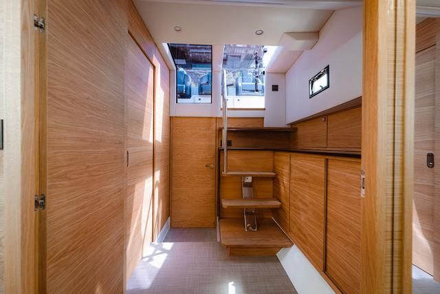 2021 De Antonio Yachts 45 