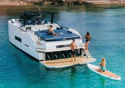 Yacht