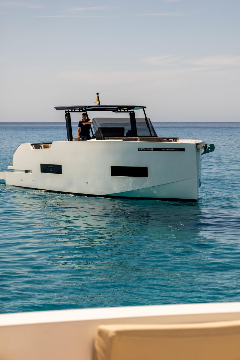 2021 De Antonio Yachts 45 